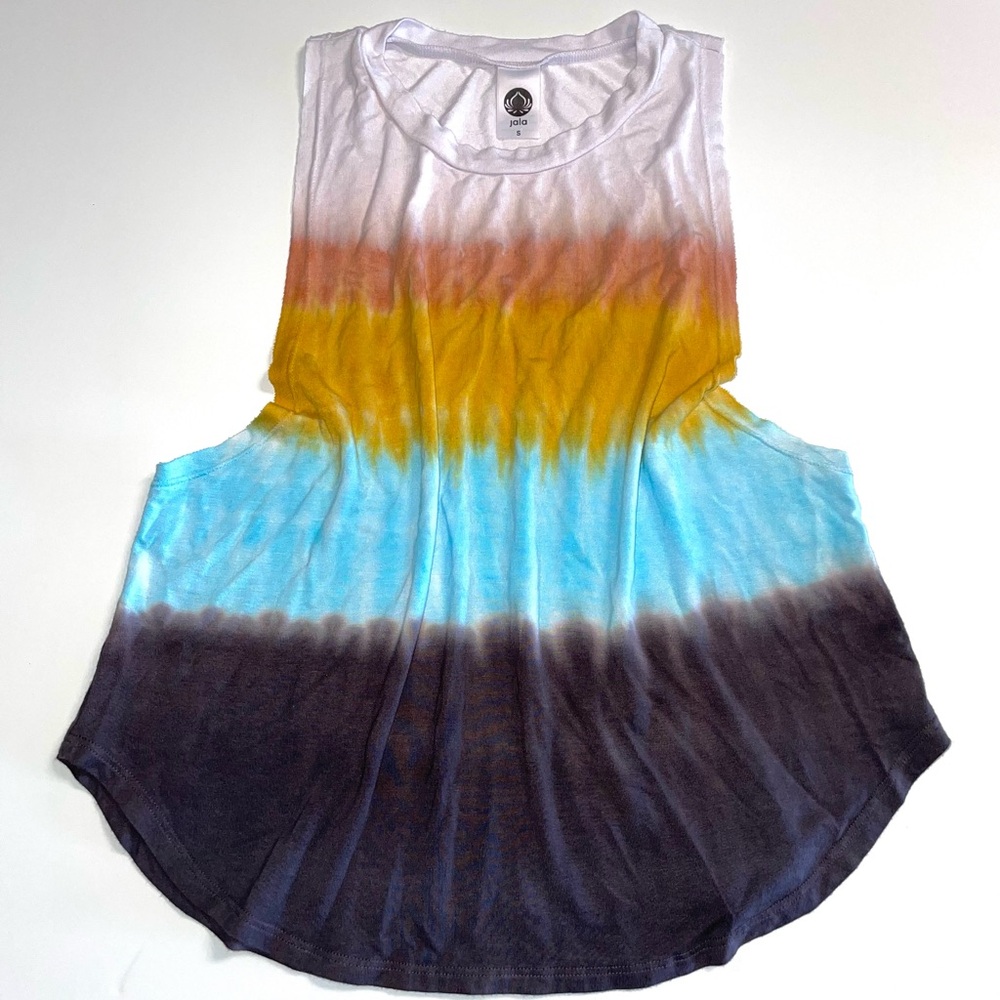 Sleeveless flowy tie dye workout top